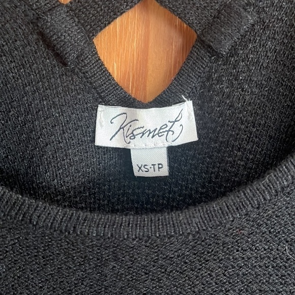 KISMET Teagan Top - Picture 7 of 10